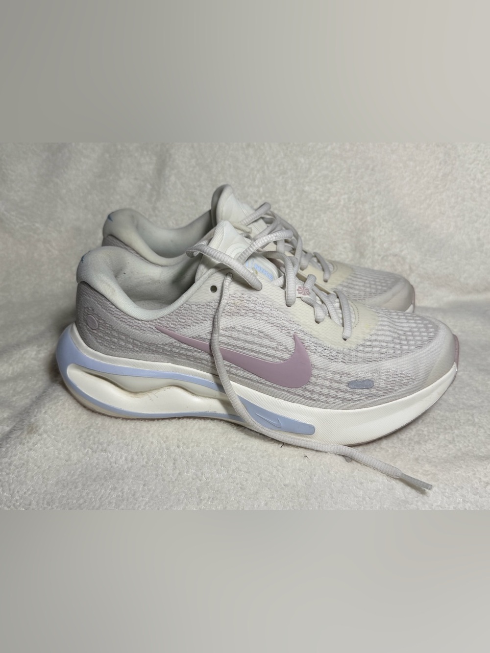 Nike Journey Run Sail Hydrogen Blue Particle Rose Sneakers - Size 8W - Picture 3 of 9